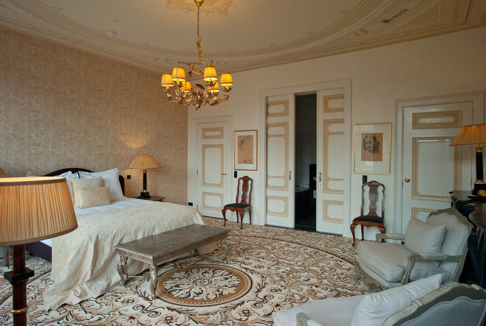 Grand Boutique Hotel-Restaurant Huis Vermeer Девентер Экстерьер фото